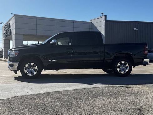 Used 2024 RAM 1500 Laramie AWD/4WD image 6