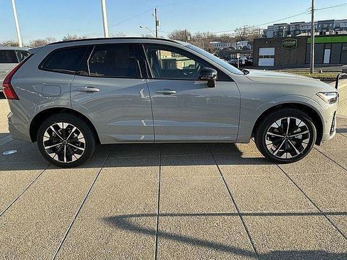 New 2026 Volvo XC60 T8 Plus w/ Protection Package Premier AWD/4WD image 7