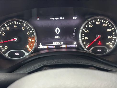 Used 2017 Jeep Renegade Trailhawk AWD/4WD image 16