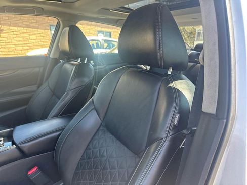 Used 2016 Nissan Maxima Platinum image 25