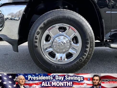 Used 2024 RAM 2500 Big Horn w/ Bed Utility Group image 8