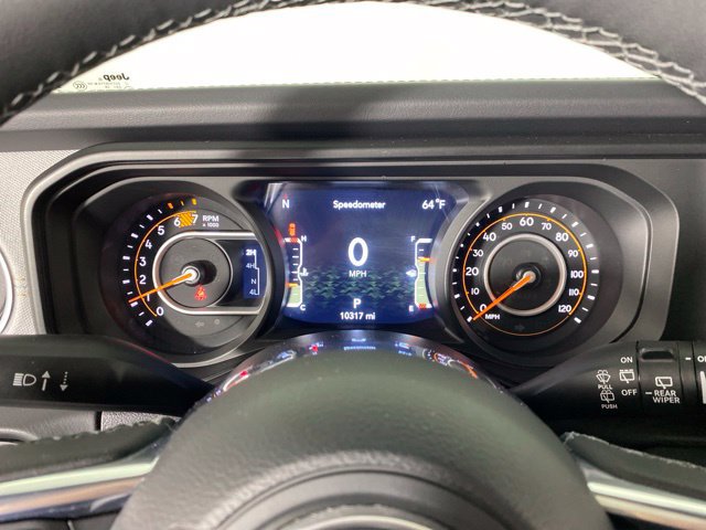 Used 2026 Jeep Wrangler Unlimited Sahara AWD/4WD image 23