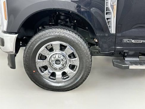 Used 2026 Ford F250 Lariat w/ Chrome Package AWD/4WD image 37