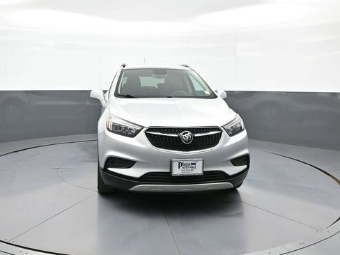 Used 2022 Buick Encore Preferred w/ Safety Package image 2