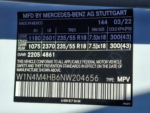 Certified 2022 Mercedes-Benz GLB 250 4MATIC image 28