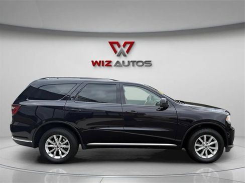 Used 2019 Dodge Durango SXT image 6