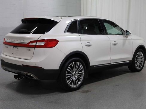 Used 2016 Lincoln MKX Reserve w/ Climate Package image 8