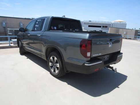 Used 2019 Honda Ridgeline RTL-E image 4