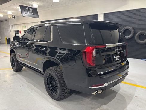 Used 2025 GMC Yukon Denali w/ Denali Reserve Package image 6