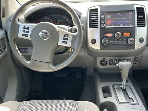 Used 2019 Nissan Frontier SV w/ Value Truck Package AWD/4WD image 21