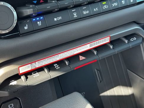 Certified 2026 Toyota Tundra Platinum AWD/4WD image 18