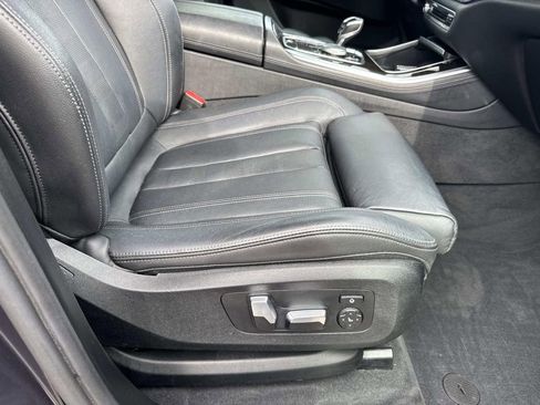 Used 2019 BMW X5 xDrive40i w/ Convenience Package AWD/4WD image 14