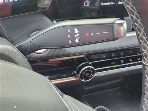 Used 2025 Chevrolet Equinox LT image 16