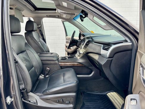 Used 2018 Chevrolet Tahoe LT AWD/4WD image 7