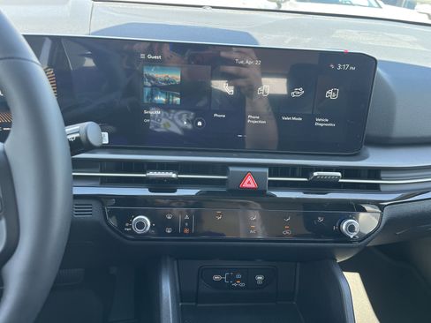 New 2026 Kia Sportage LX w/ LX Convenience Package image 10