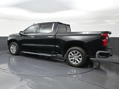Used 2022 Chevrolet Silverado 1500 LTZ RWD image 7