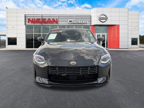 Certified 2024 Nissan Z Performance w/ Floor Mat Package image 9