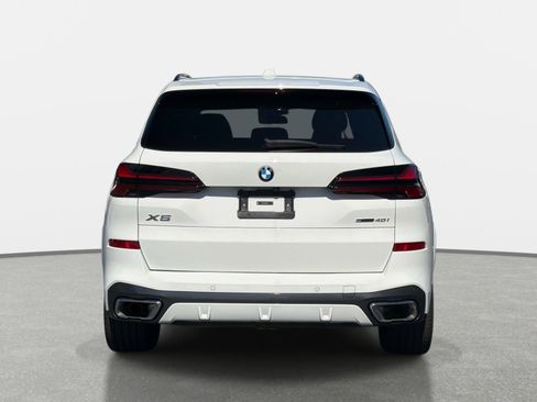 Used 2025 BMW X5 sDrive40i w/ M Sport Package RWD image 4