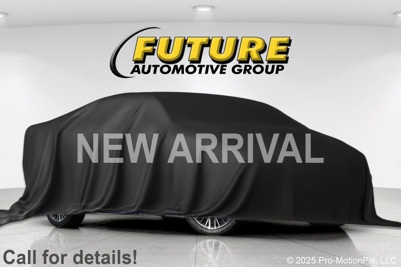 Used 2023 Cadillac Escalade ESV Premium Luxury Platinum w/ Heavy-Duty Trailer Package AWD/4WD image 1