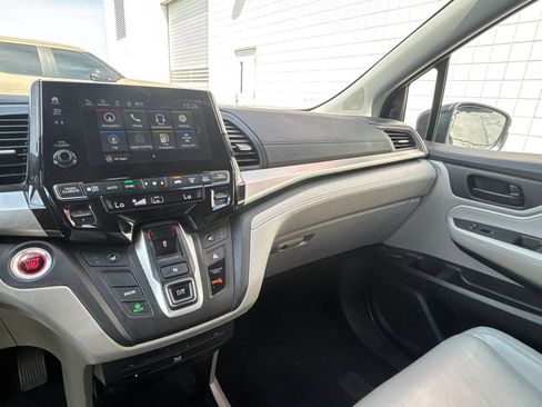 Used 2019 Honda Odyssey EX-L image 15