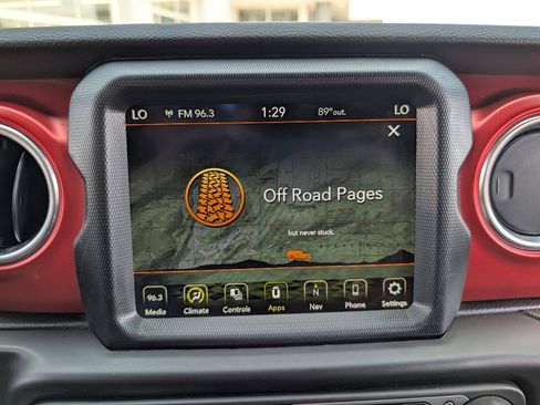 Used 2022 Jeep Wrangler Unlimited Rubicon image 31