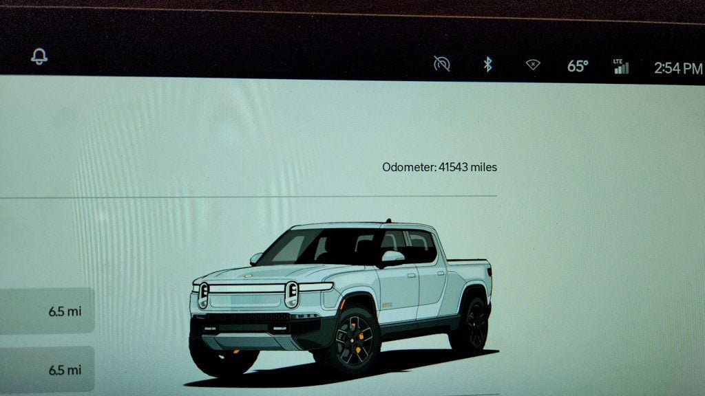 Used 2023 Rivian R1T Adventure Quad AWD/4WD image 16