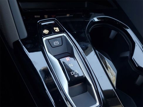 New 2025 Audi Q5 Premium Plus image 16