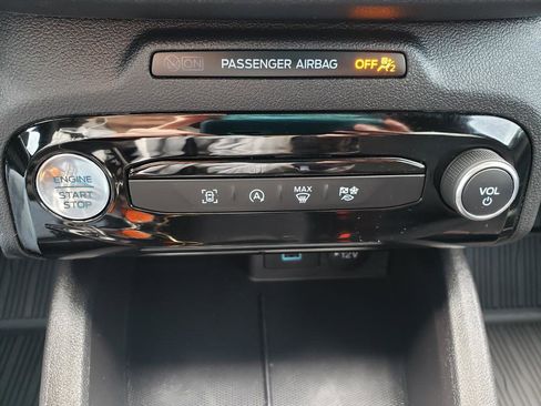 Used 2023 Ford Escape ST-Line w/ Tech Pack #1 AWD/4WD image 18