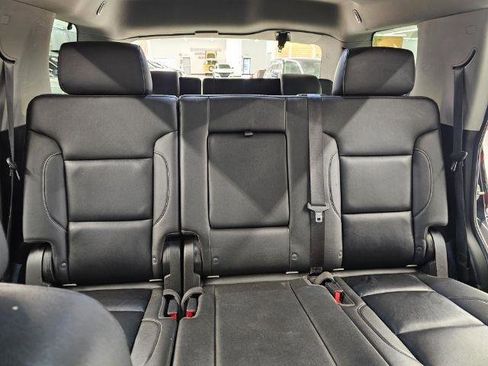 Used 2018 Chevrolet Tahoe LT AWD/4WD image 34