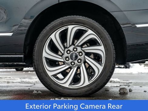 Used 2023 Lincoln Navigator Reserve image 9