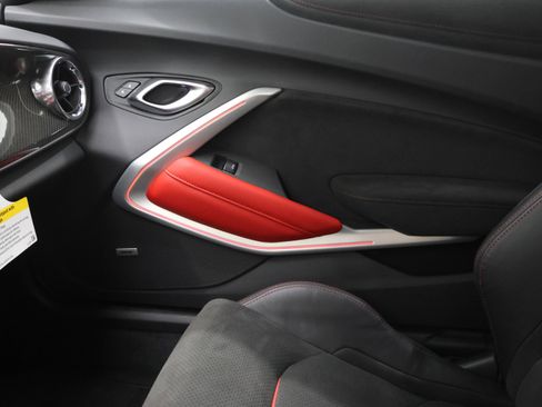 Used 2024 Chevrolet Camaro ZL1 RWD image 13