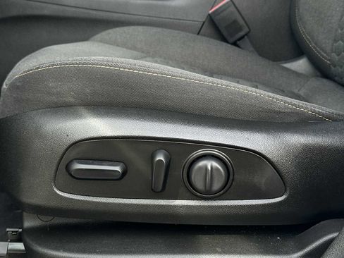 Used 2021 Chevrolet Equinox LT w/ LPO, Cargo Package image 14