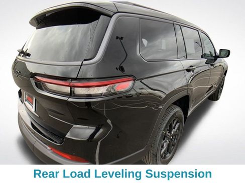 New 2026 Jeep Grand Cherokee L 4WD image 6