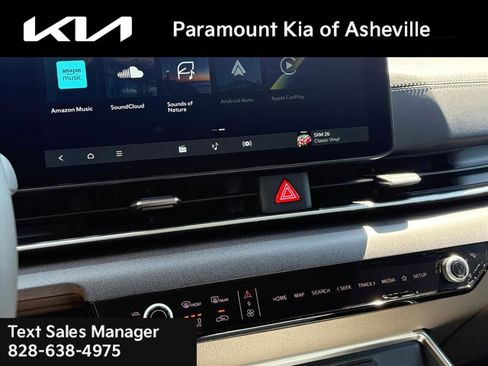 New 2026 Kia Carnival EX image 12