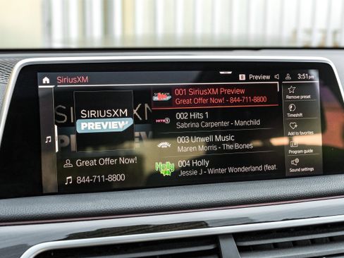 Used 2021 BMW 750i xDrive image 33