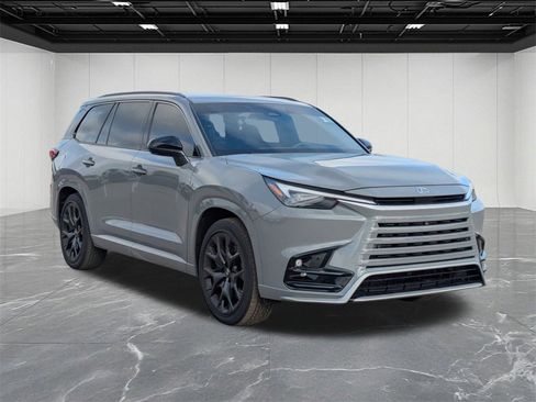 Used 2024 Lexus TX 500h AWD w/ Technology Package image 13