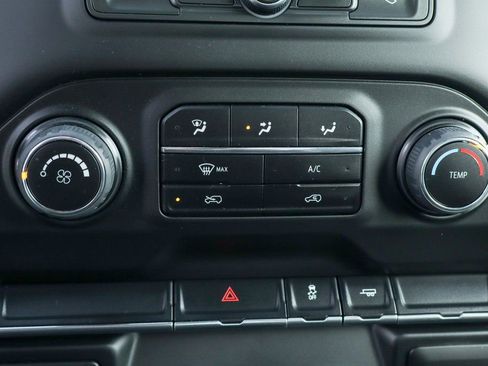 Used 2022 Chevrolet Silverado 3500 W/T image 30