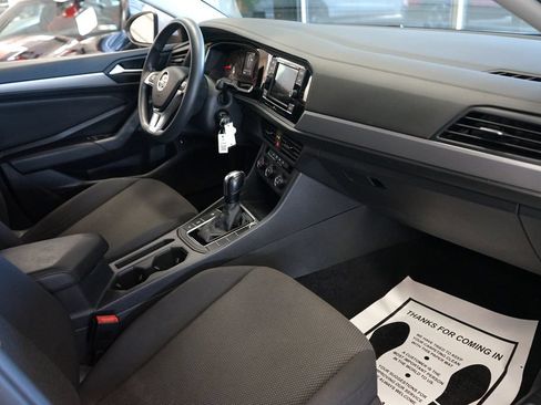 Used 2019 Volkswagen Jetta R-Line FWD image 39
