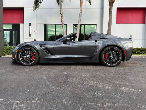 Used 2019 Chevrolet Corvette Z06 image 17