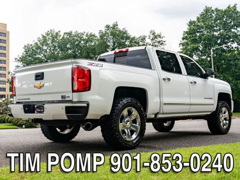 Used 2018 Chevrolet Silverado 1500 LTZ Z71 w/ LTZ Plus Package AWD/4WD image 5