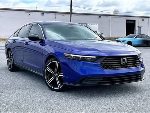 Used 2024 Honda Accord Sport image 1