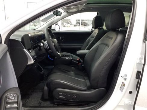 Certified 2025 Hyundai Ioniq 5 Limited image 15