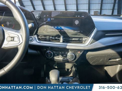 Used 2024 Chevrolet Trax ACTIV w/ Driver Confidence Package image 8