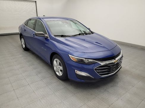 Used 2023 Chevrolet Malibu LS FWD image 13