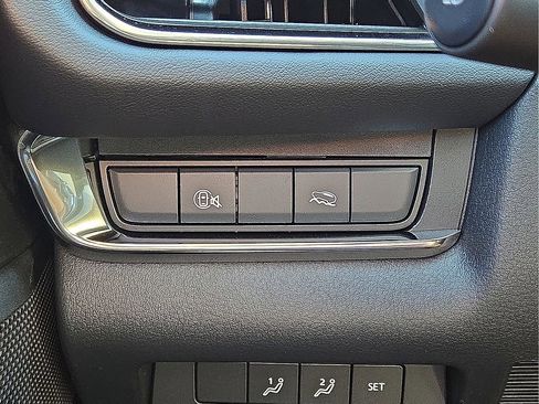 New 2025 MAZDA CX-30 AWD 2.5 S w/ Preferred Package image 30