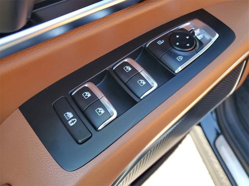 Certified 2025 Kia Telluride SX Prestige X-Line image 18