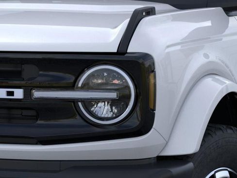 New 2025 Ford Bronco Outer Banks AWD/4WD image 20
