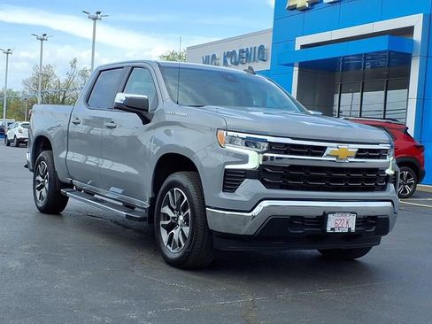 Used 2024 Chevrolet Silverado 1500 LT image 2