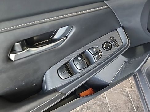 Used 2024 Nissan Sentra SV image 25