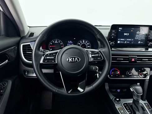 Used 2021 Kia Seltos S image 31